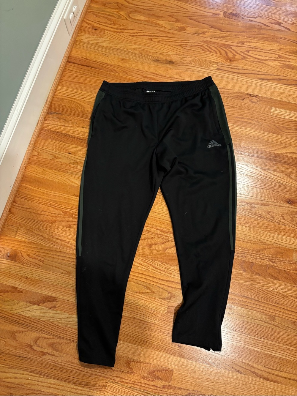 adidas size XL men’s Black Athletic Track Pants